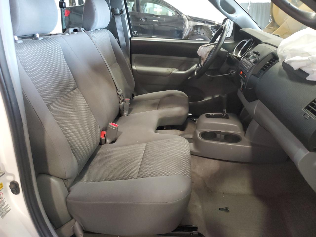 2010 Toyota Tacoma VIN: 5TENX4CN1AZ744157 Lot: 84617335