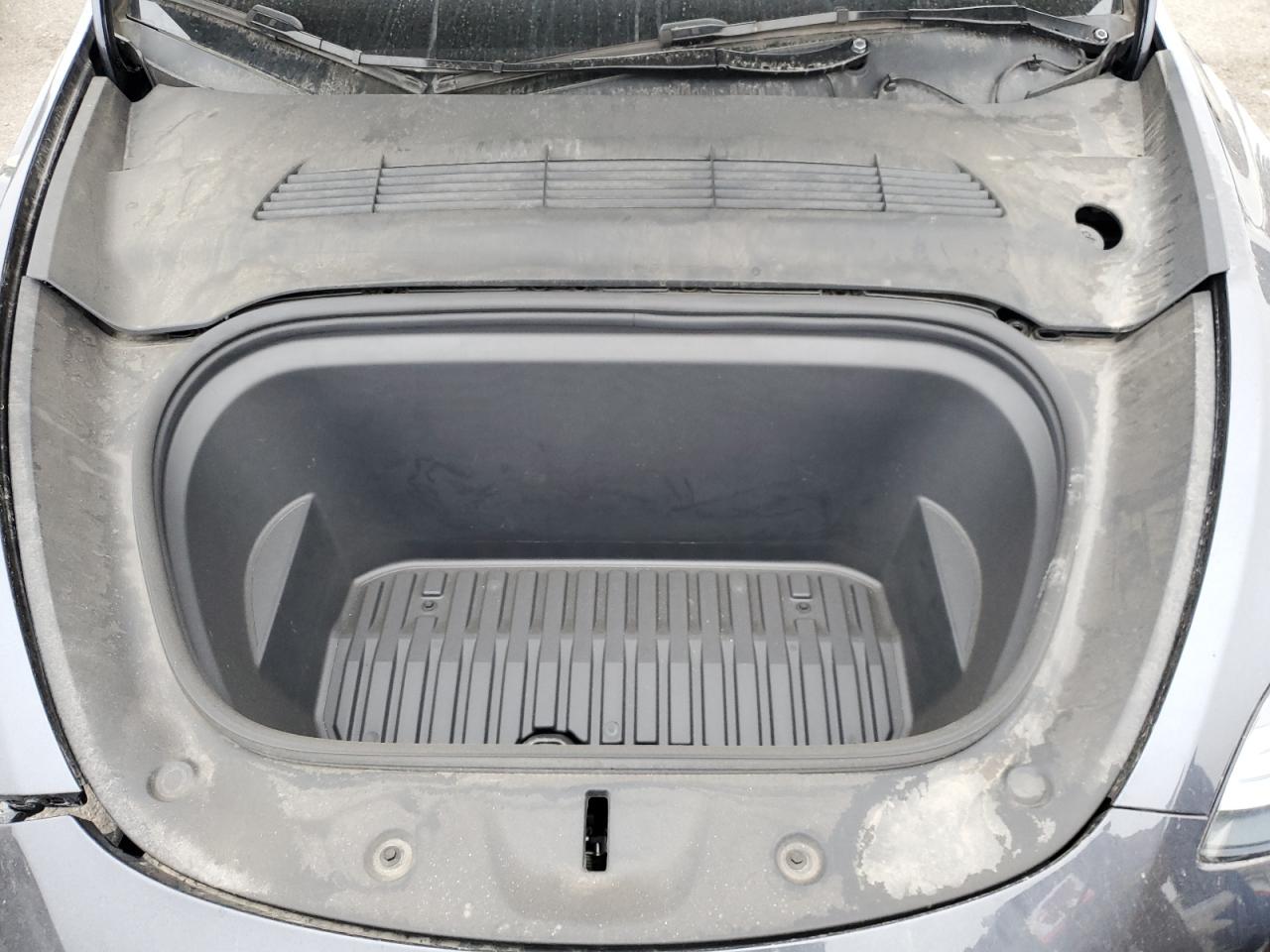 2024 Tesla Model Y VIN: 7SAYGDEE8RA234430 Lot: 84426275