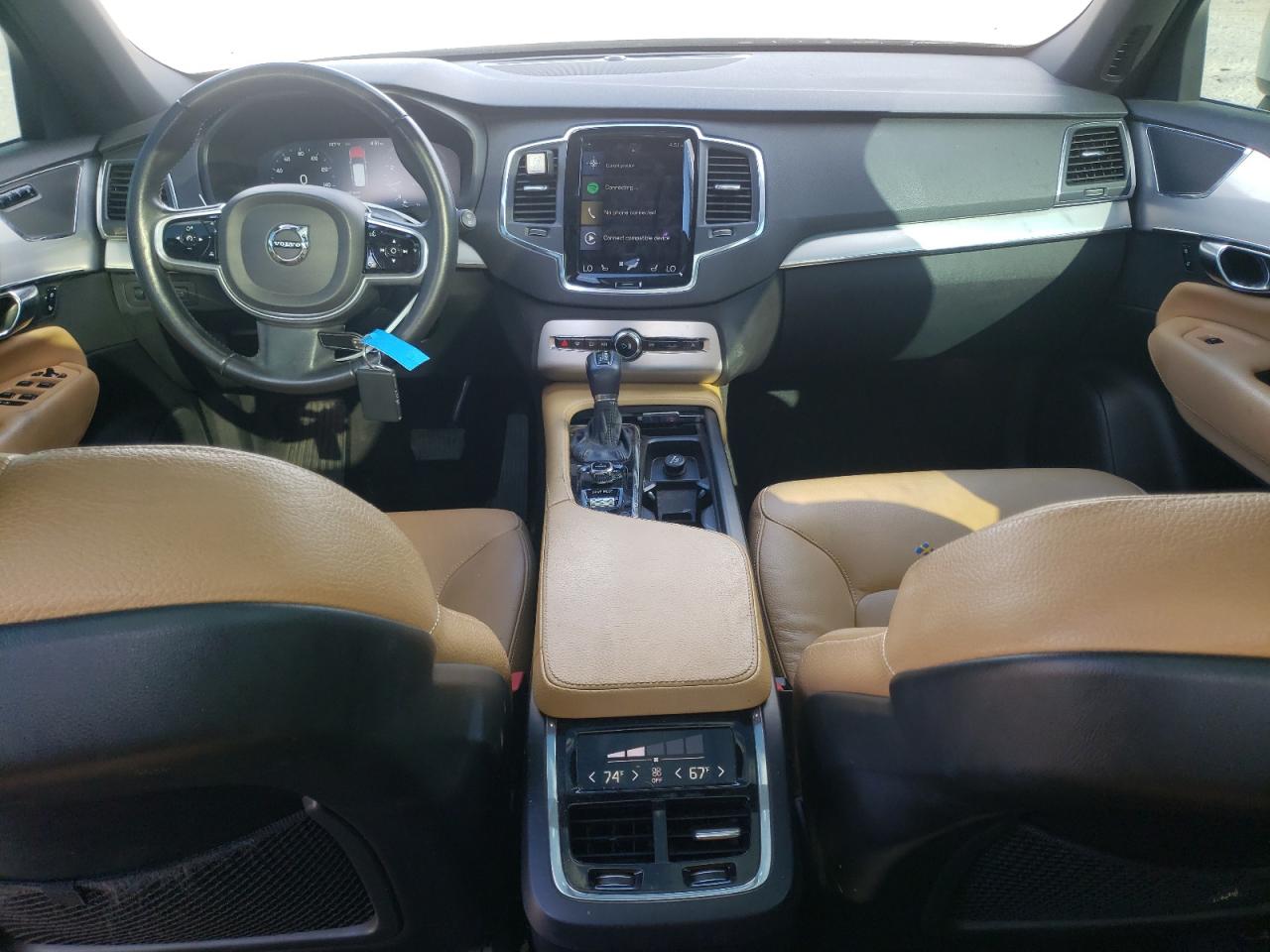 2017 Volvo Xc90 T6 VIN: YV4A22PKXH1156096 Lot: 81834825