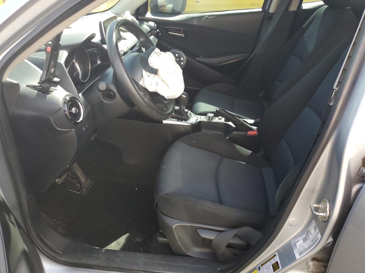 2017 Toyota Yaris Ia VIN: 3MYDLBYV8HY175488 Lot: 84638795