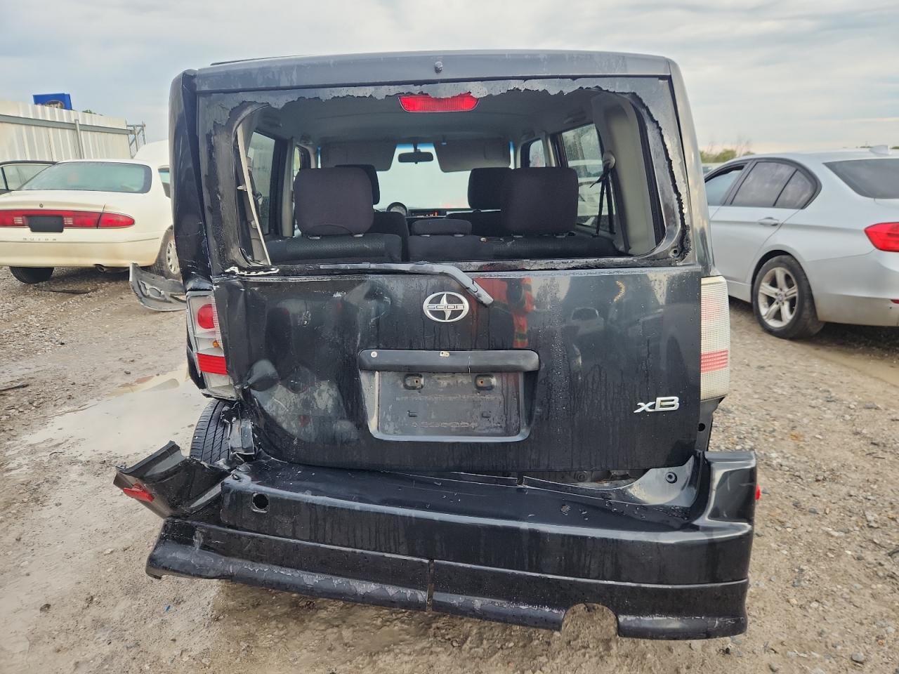 2006 Toyota Scion Xb VIN: JTLKT324464114686 Lot: 81335085