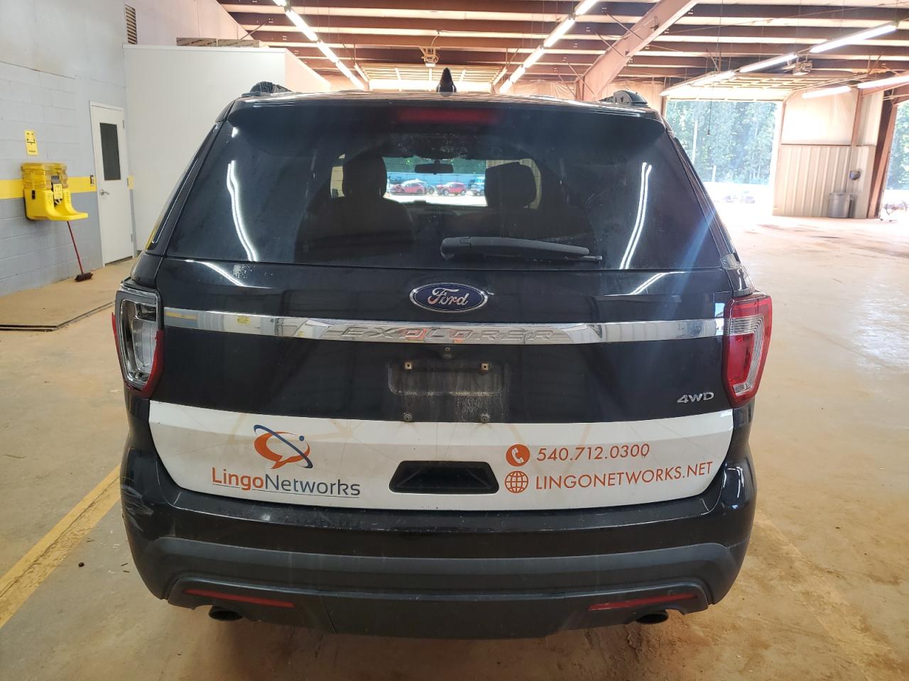 2017 Ford Explorer VIN: 1FM5K8B8XHGD36724 Lot: 80056015