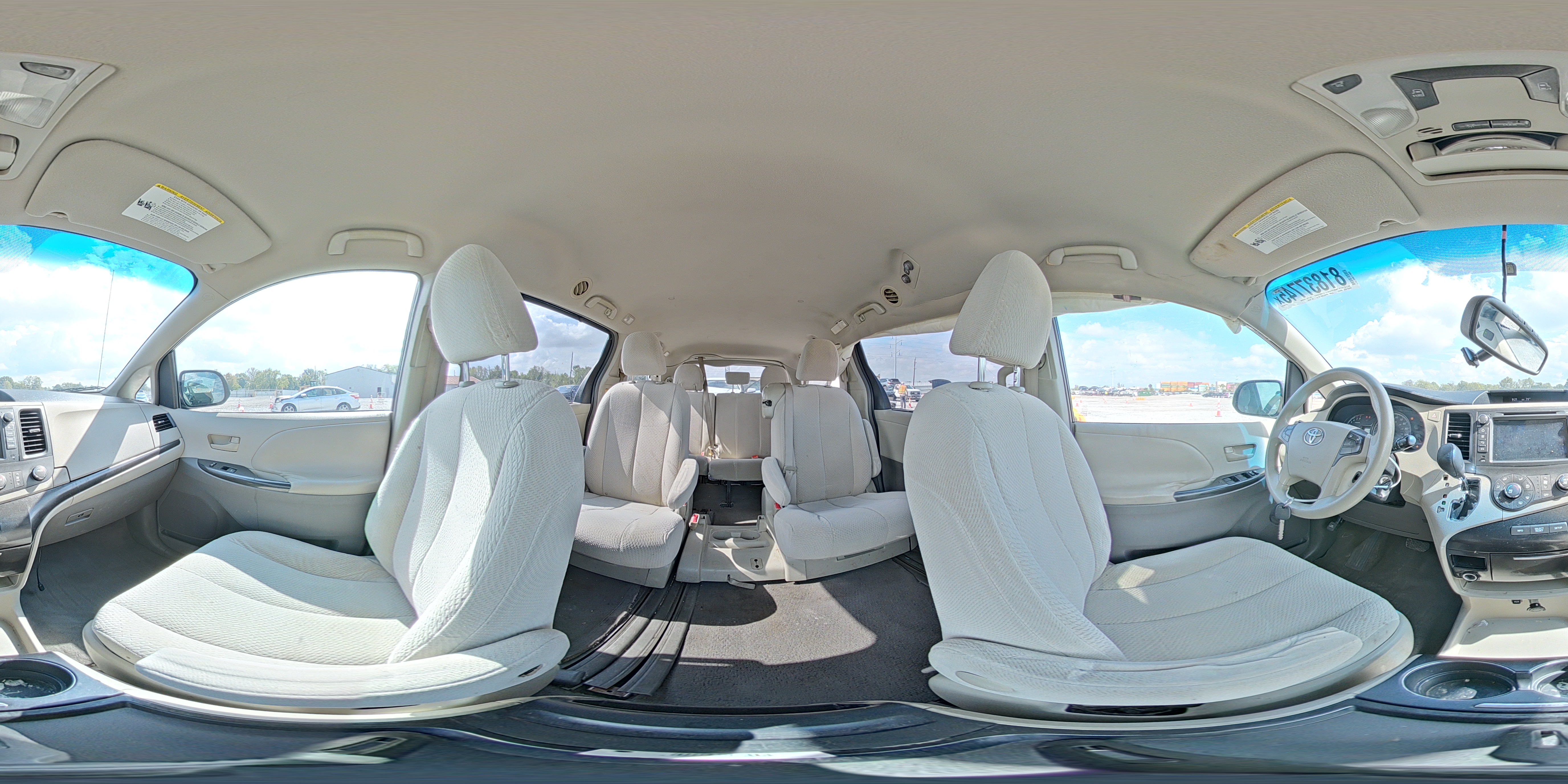 2011 Toyota Sienna Le VIN: 5TDKK3DC0BS063480 Lot: 81837745