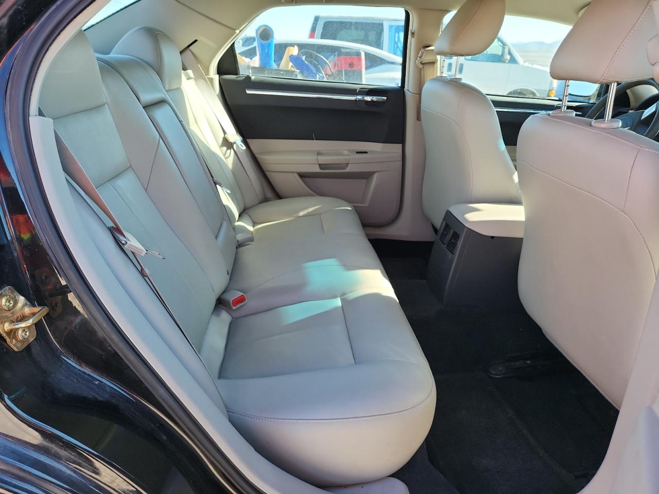 2005 Chrysler 300 Touring VIN: 2C3JA53G75H109151 Lot: 80788325