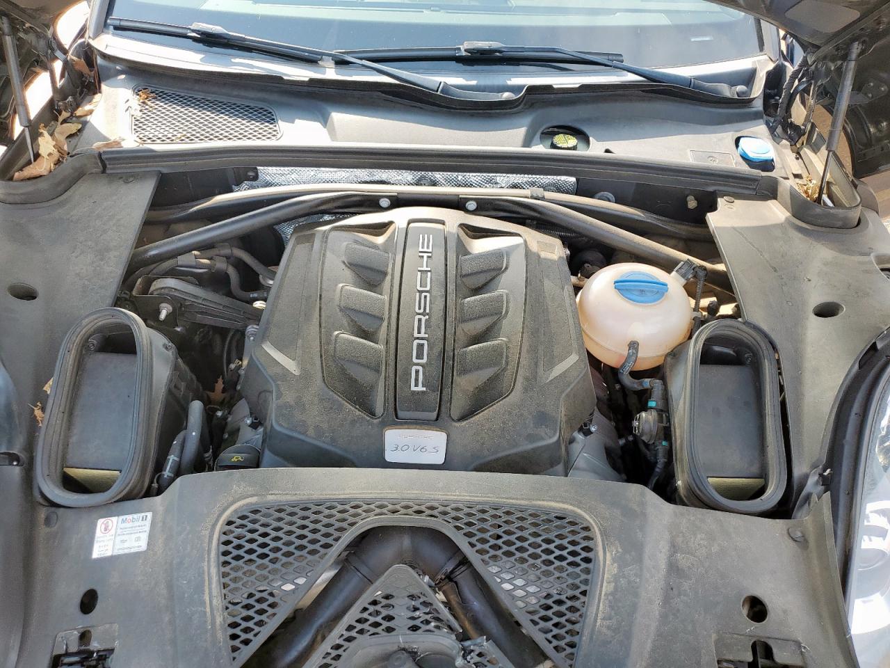 2015 Porsche Macan S VIN: WP1AB2A57FLB74481 Lot: 71778045