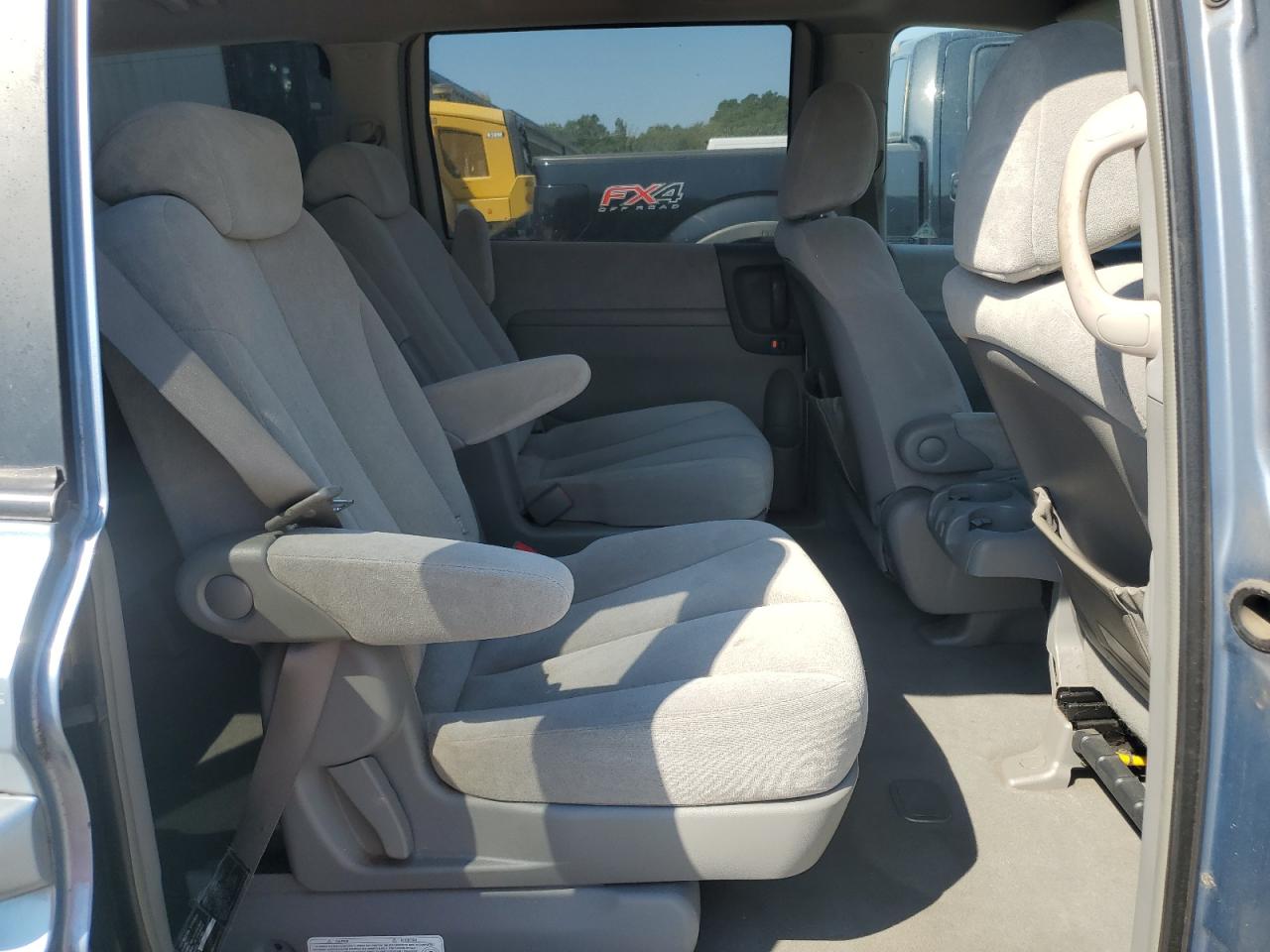 2007 Kia Sedona Ex VIN: KNDMB233176106090 Lot: 80354015