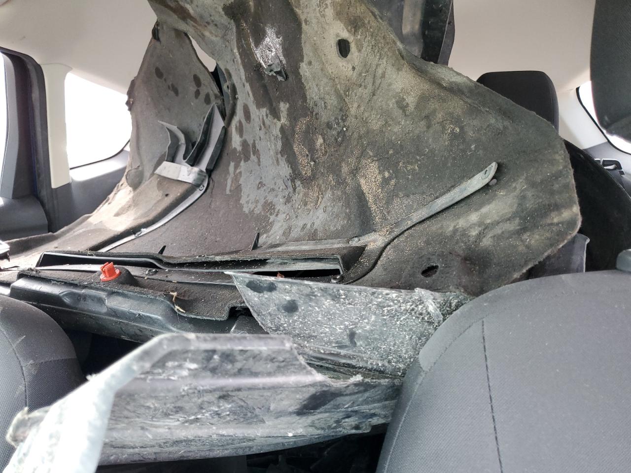 2014 Ford Escape S VIN: 1FMCU0F74EUB30915 Lot: 81872865