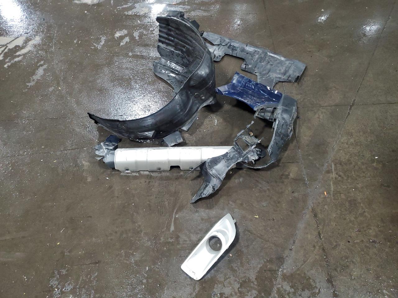 2011 Subaru Outback 2.5I Limited VIN: 4S4BRCLC1B3313237 Lot: 84752695