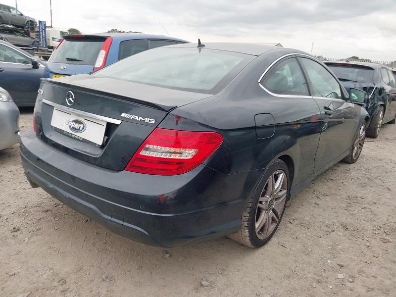 2012 MERCEDES-BENZ C220 AMG SPORT + CDI BLUE 
