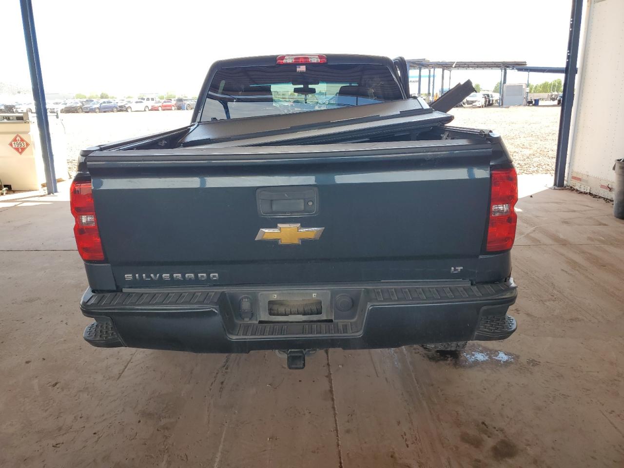 2017 Chevrolet Silverado K1500 Lt VIN: 3GCUKREC1HG217647 Lot: 71517365