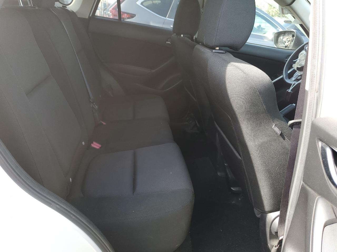 2015 Mazda Cx-5 Sport VIN: JM3KE2BE4F0464570 Lot: 69627065