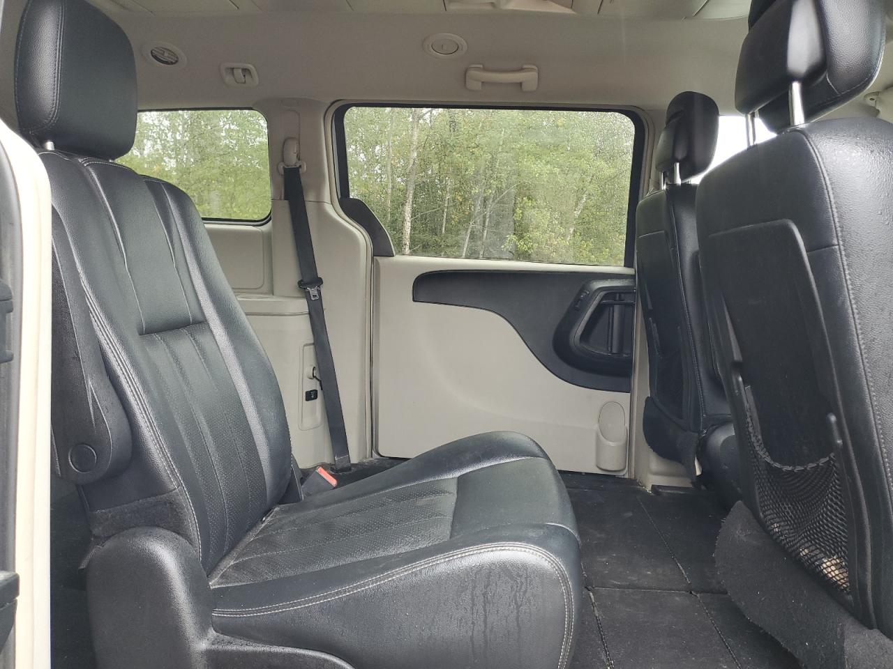 2013 Dodge Grand Caravan Crew VIN: 2C4RDGDG2DR633221 Lot: 81563535