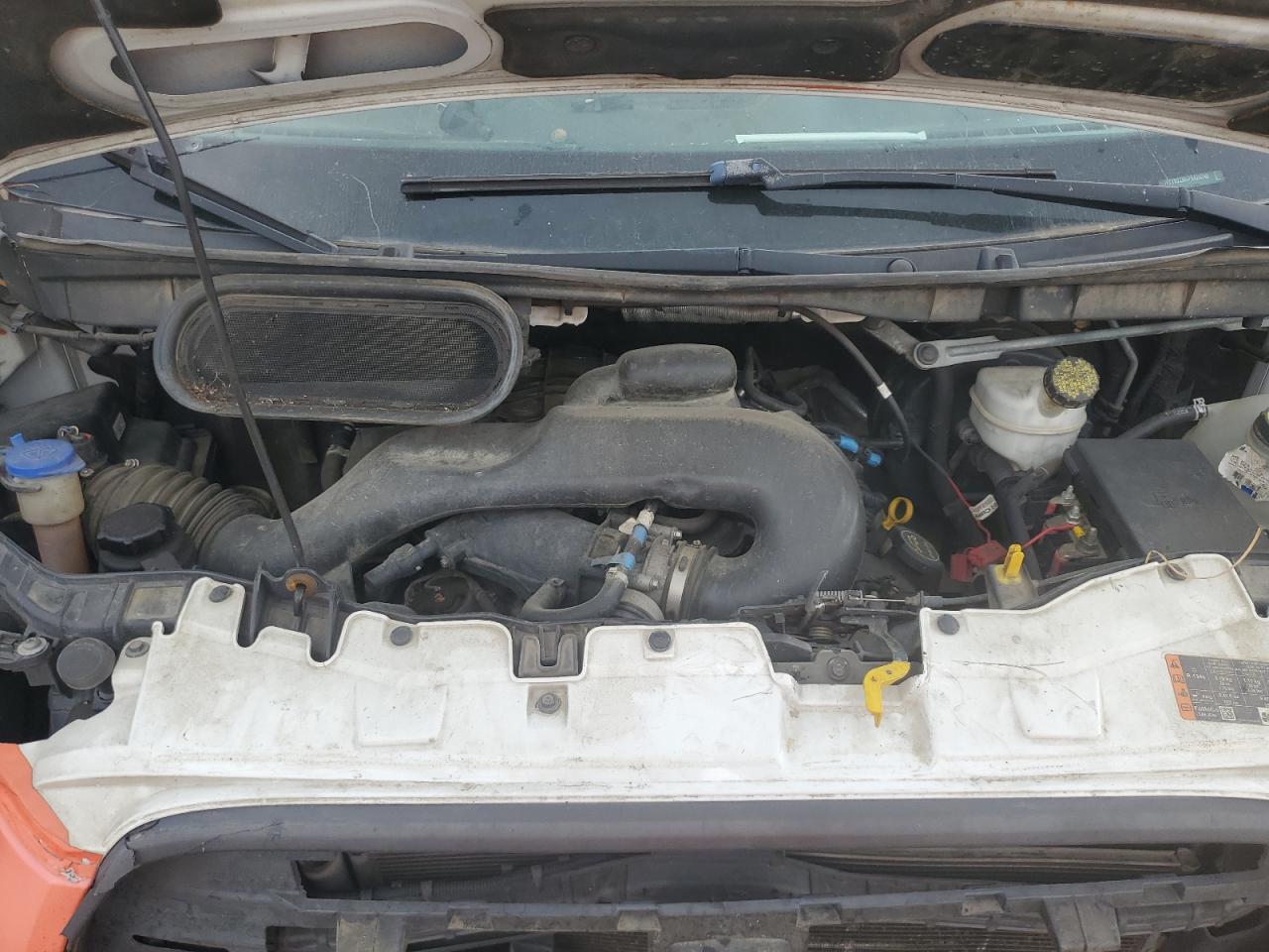 2015 Ford Transit T-250 VIN: 1FTYR2ZM5FKA24740 Lot: 81662925