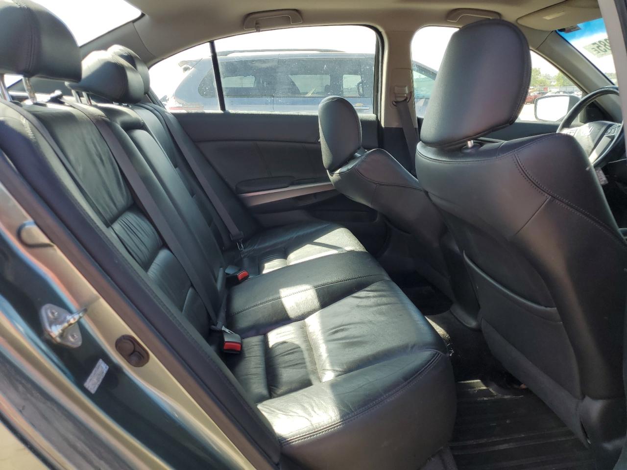 2009 Honda Accord Exl VIN: 1HGCP36839A016449 Lot: 82142085