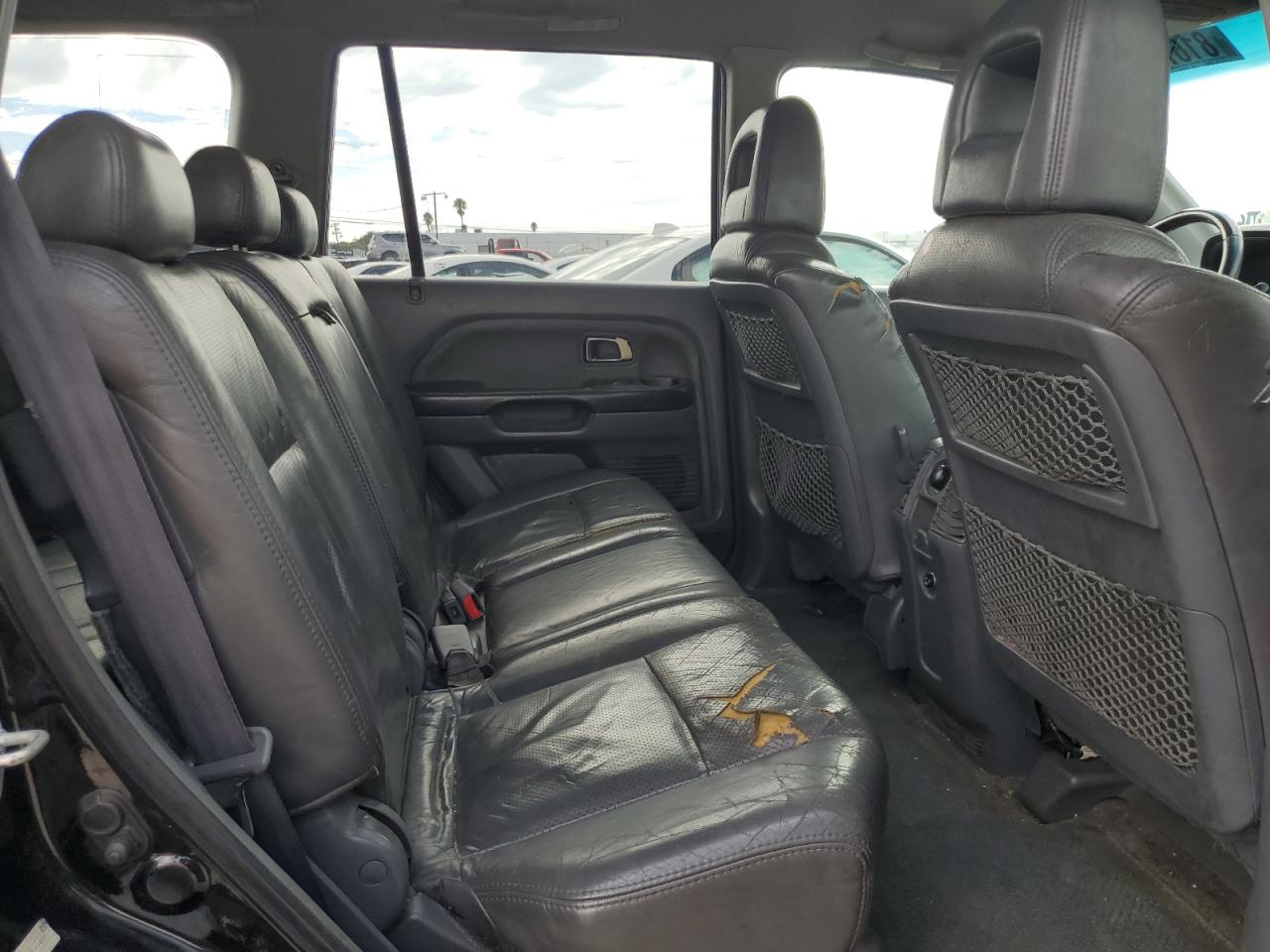 2004 Honda Pilot Exl VIN: 2HKYF18764H528420 Lot: 81675115