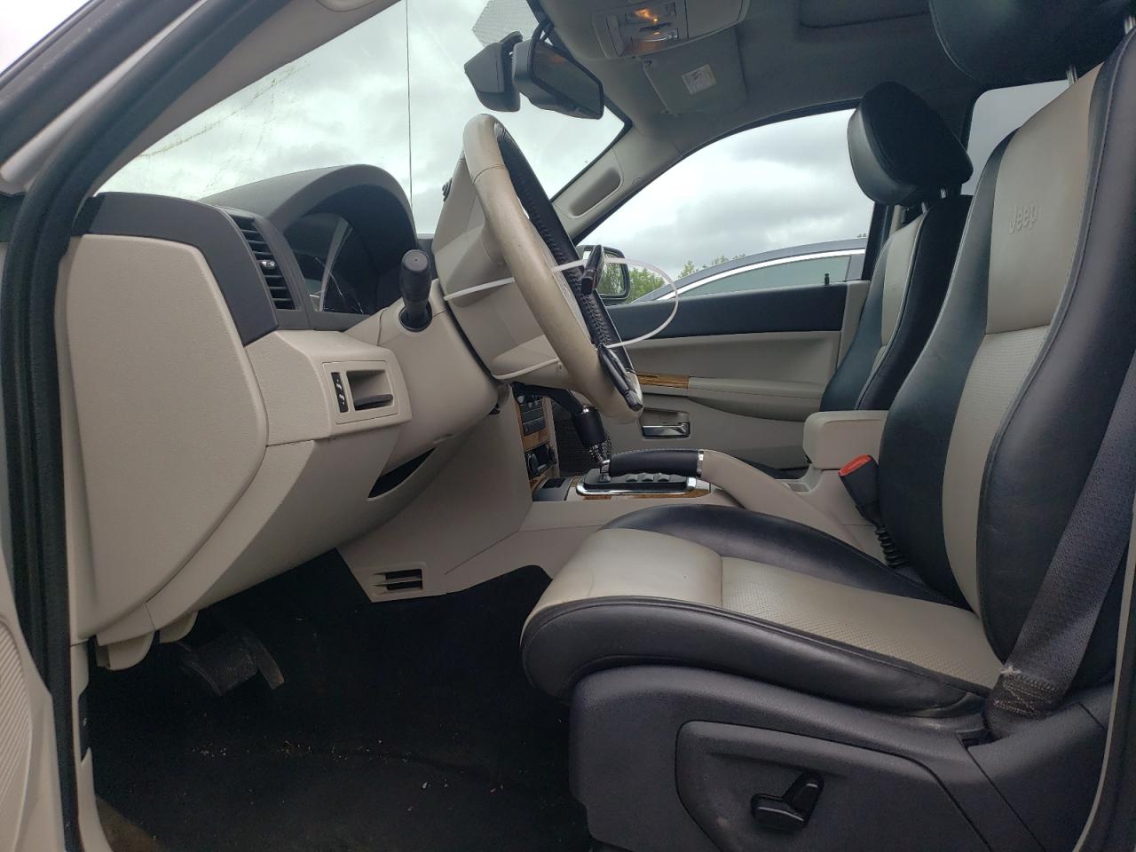 2008 Jeep Grand Cherokee Limited VIN: 1J8HR58268C118441 Lot: 62164165