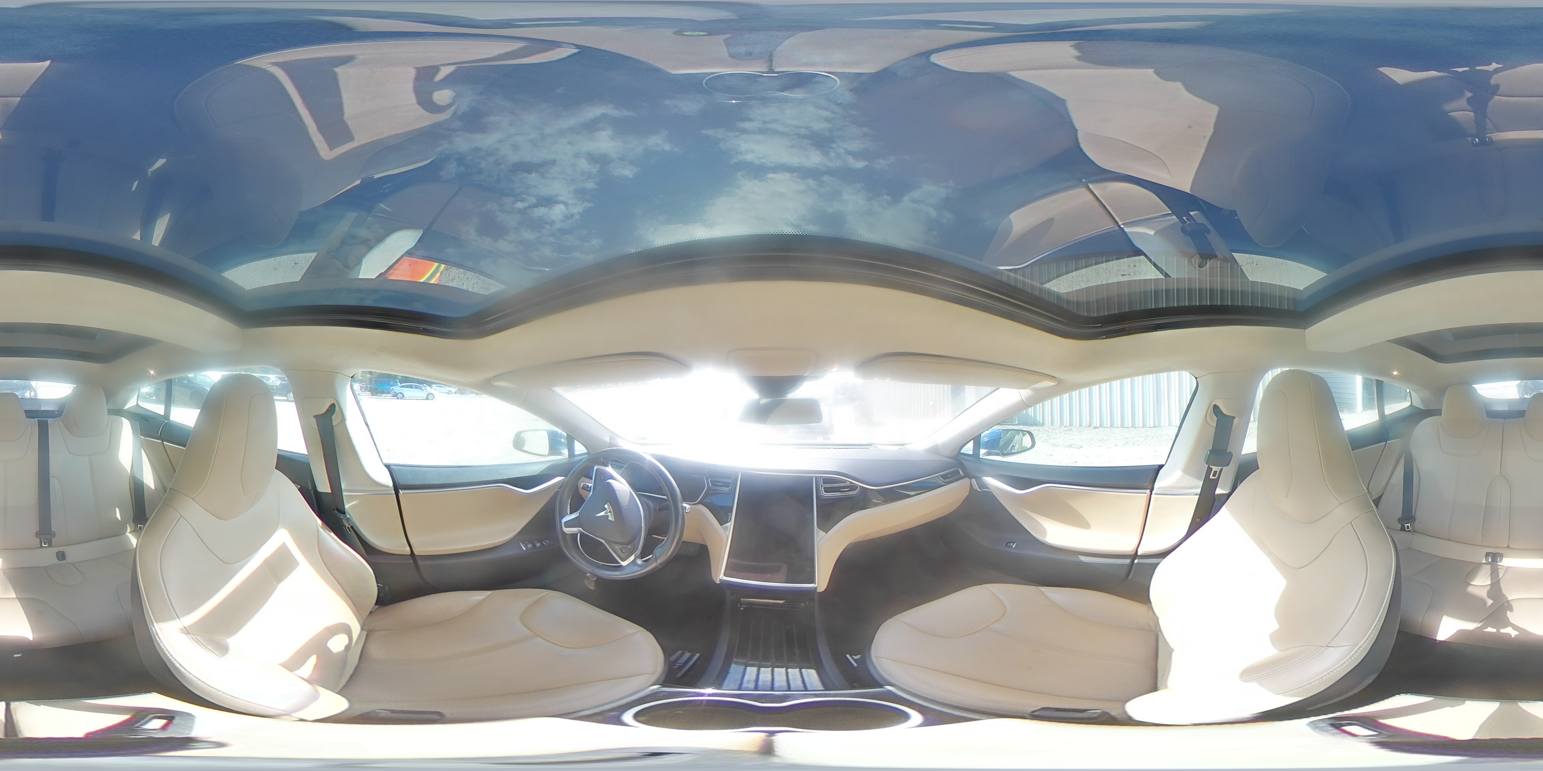 2015 Tesla Model S VIN: 5YJSA1E24FF104815 Lot: 71048625