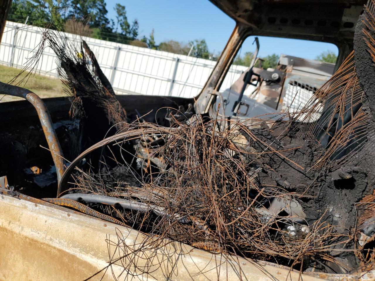 2017 Volvo Vn Vnm VIN: 4V4MC9EG3HN977946 Lot: 71796575