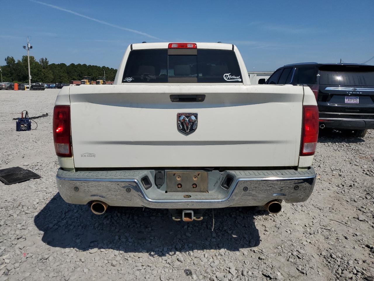 2009 Dodge Ram 1500 VIN: 1D3HV13T79S811061 Lot: 80272595