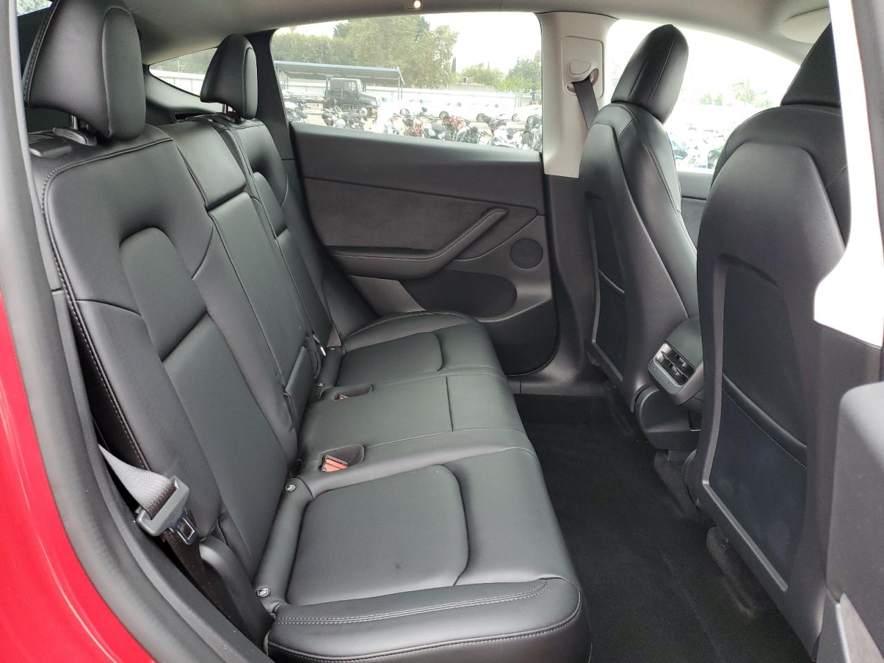 2022 Tesla Model Y VIN: 7SAYGDEE0NF317153 Lot: 71710355