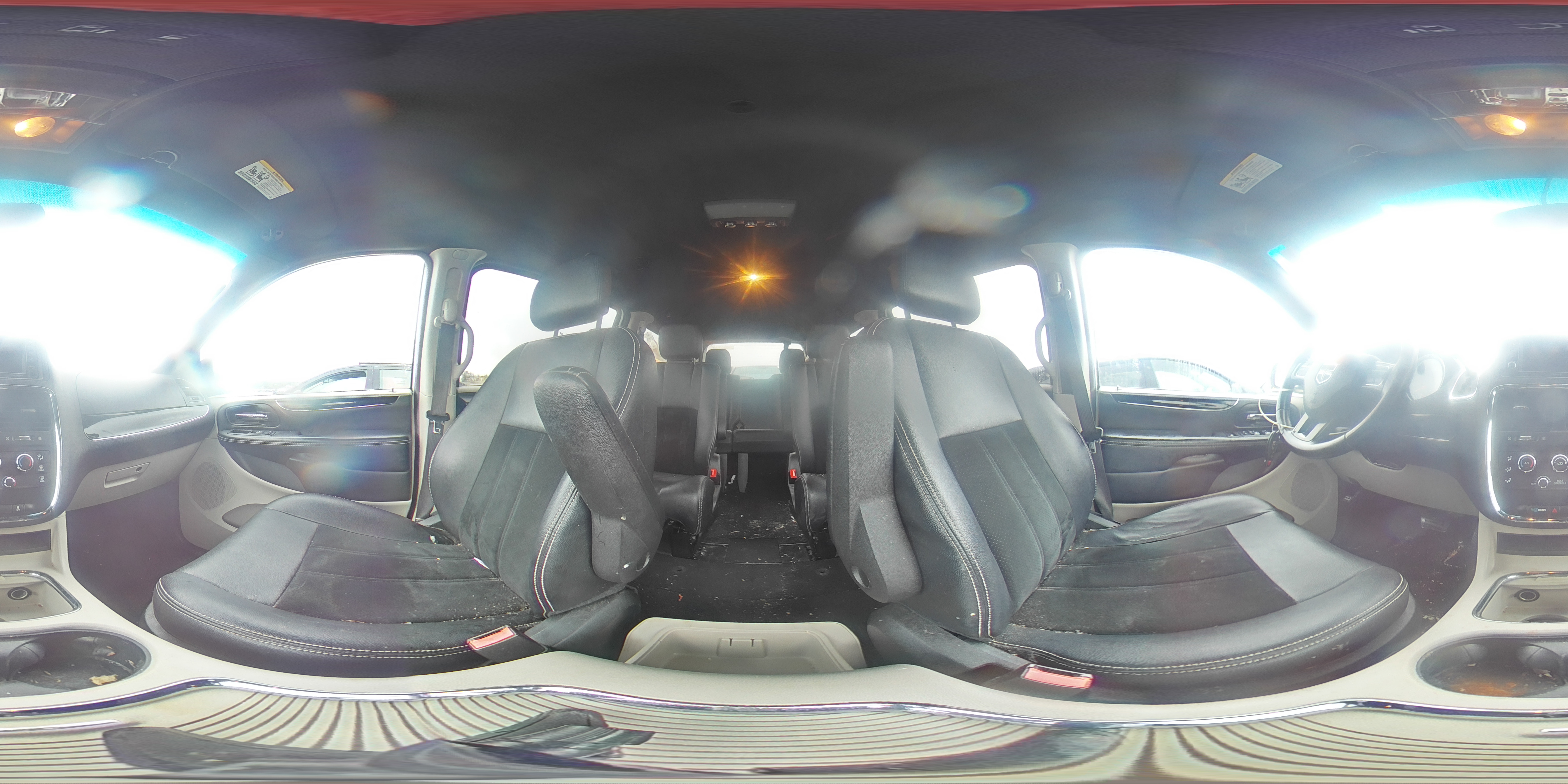 2018 Dodge Grand Caravan Sxt VIN: 2C4RDGCG7JR216402 Lot: 82173975