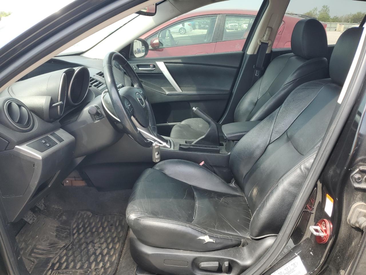 2011 Mazda 3 S VIN: JM1BL1M59B1376124 Lot: 80704415