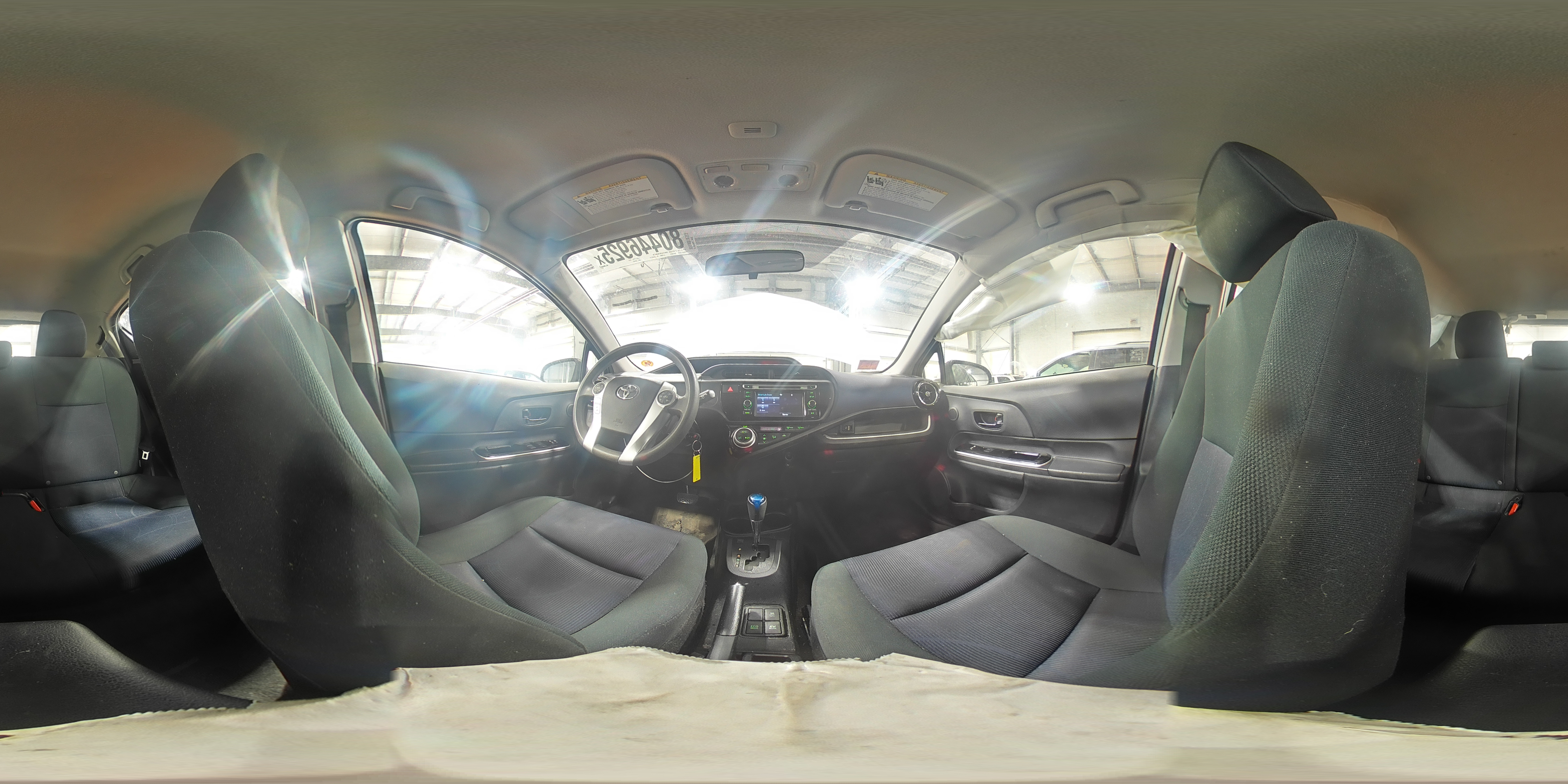 2016 Toyota Prius C VIN: JTDKDTB38G1132952 Lot: 80446925