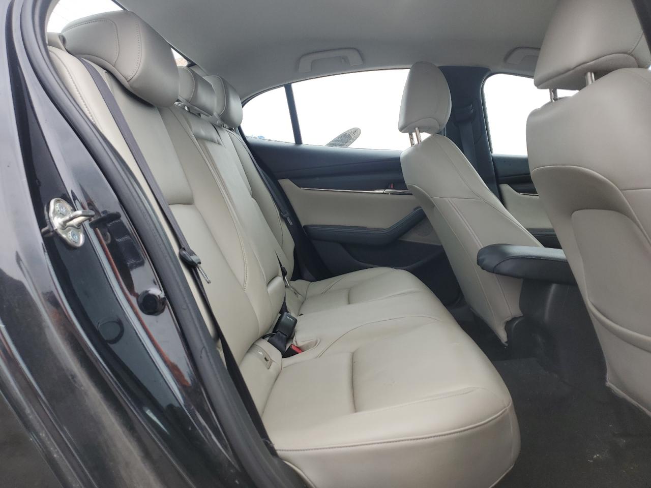 2019 Mazda 3 Preferred Plus VIN: JM1BPACL9K1113894 Lot: 84722275