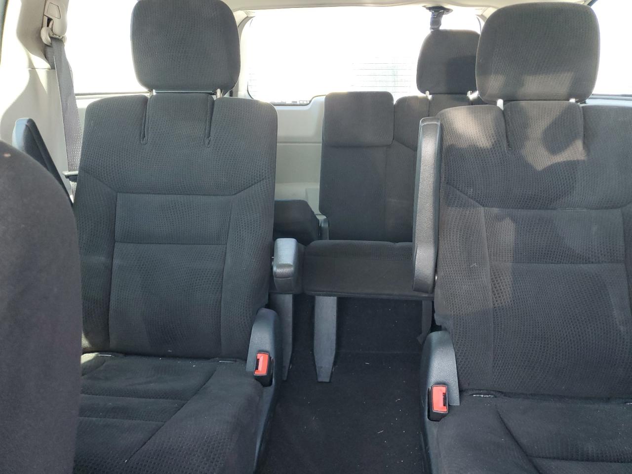 2016 Dodge Grand Caravan Se VIN: 2C4RDGBG2GR335825 Lot: 80584775