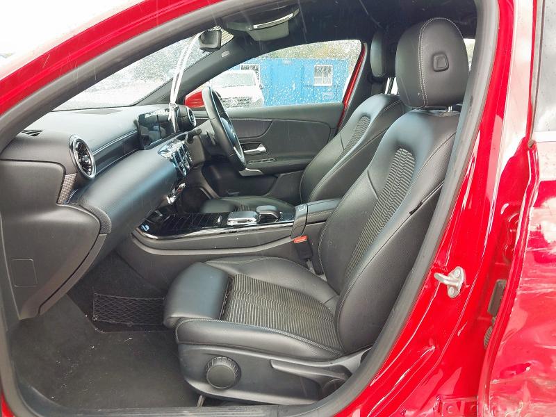 2018 MERCEDES-BENZ A 180 SPORT D AUTO 