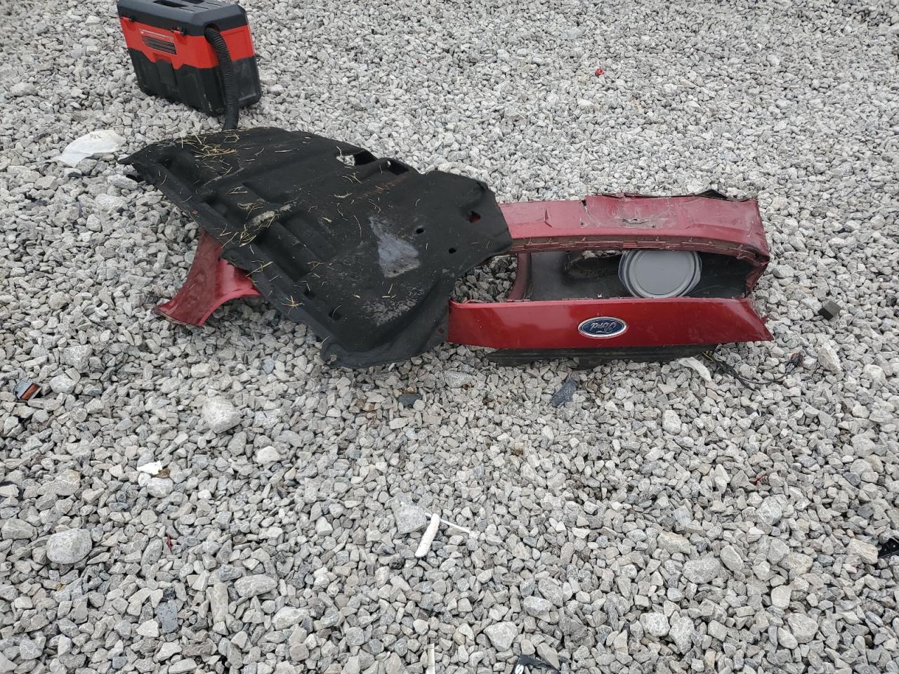 2015 Ford Focus Se VIN: 1FADP3K28FL239659 Lot: 85756085