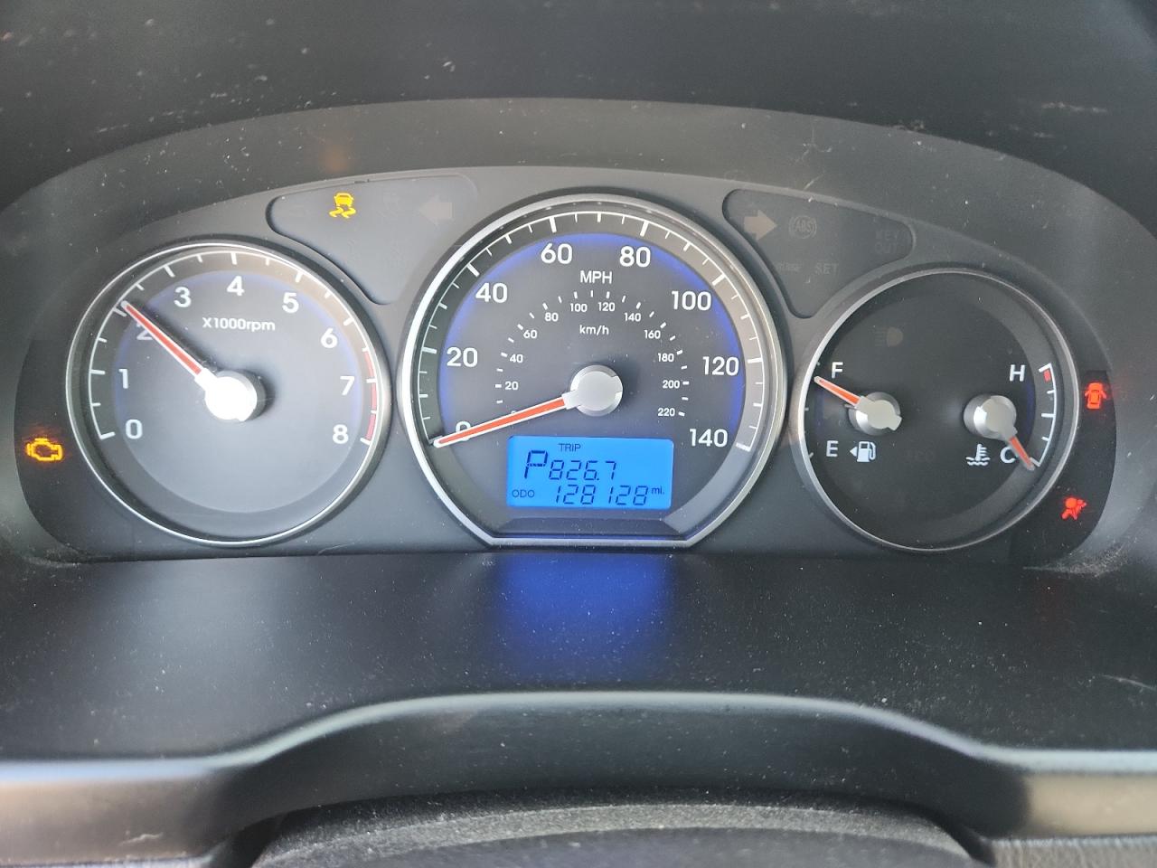 2011 Hyundai Santa Fe Gls VIN: 5XYZGDAB7BG002044 Lot: 81526115