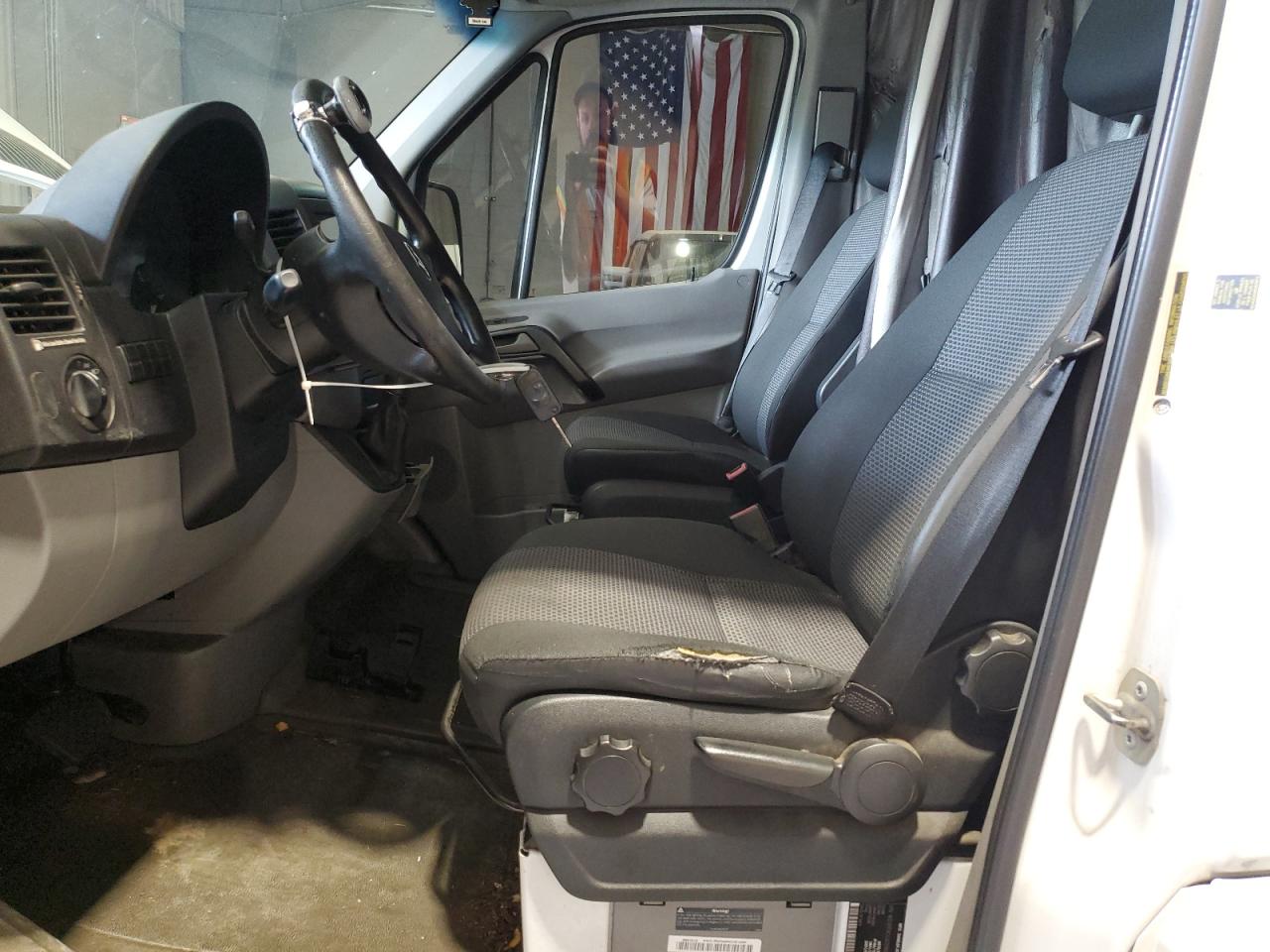 2013 Mercedes-Benz Sprinter 2500 VIN: WD3PE8CC4D5800551 Lot: 84036585