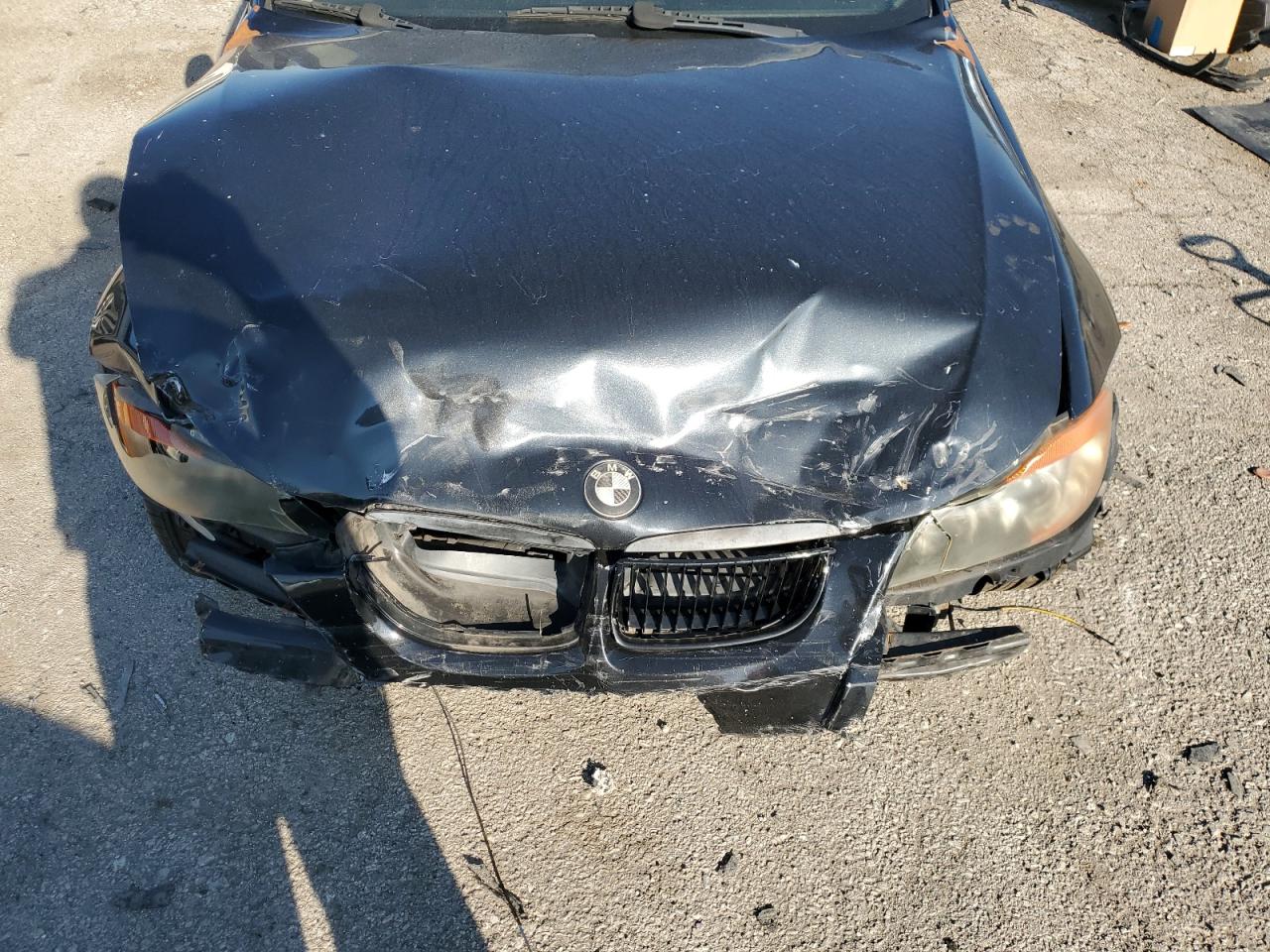 2006 BMW 325 I VIN: WBAVB13546PT10372 Lot: 81312795