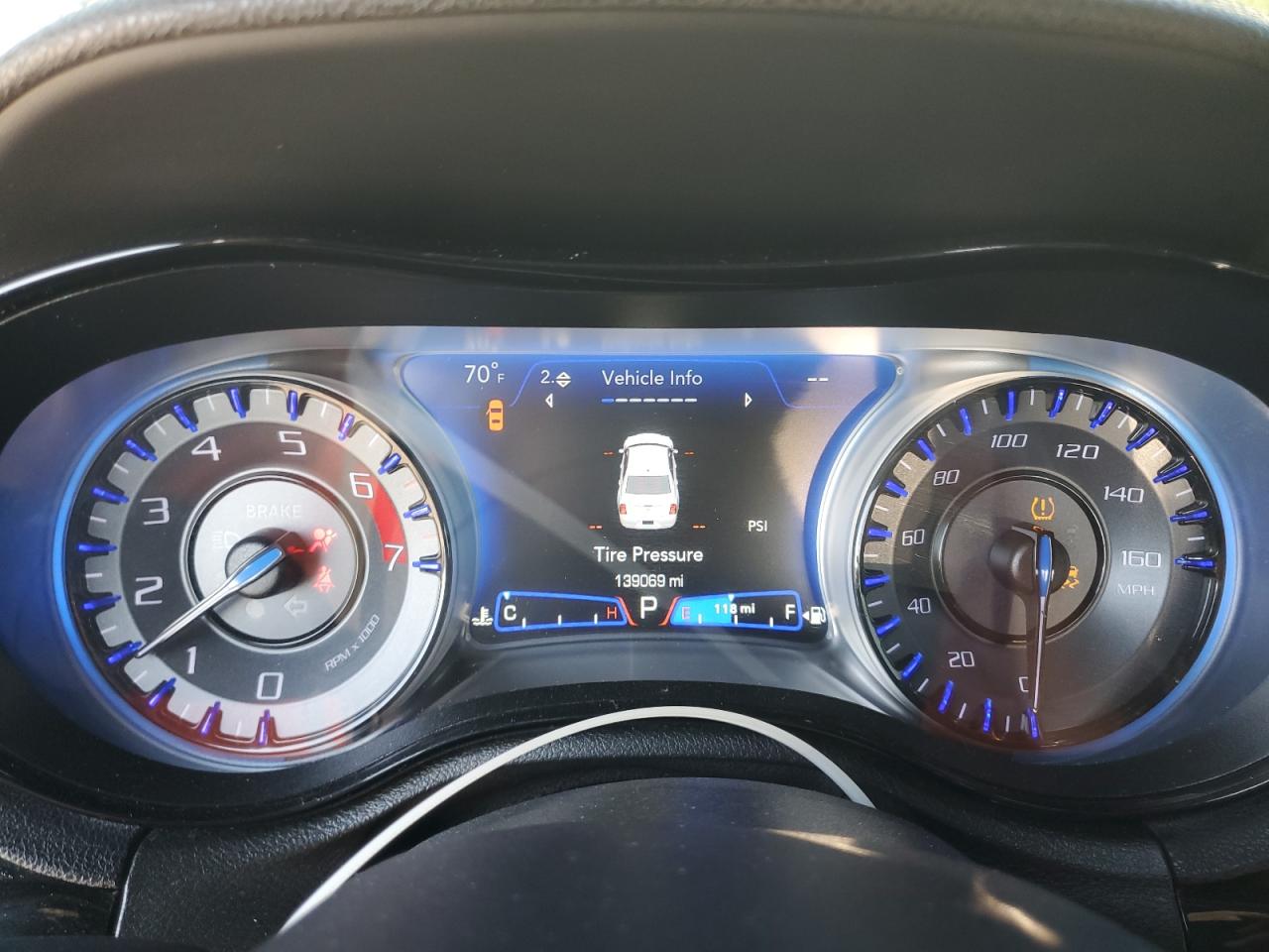 2019 Chrysler 300 S VIN: 2C3CCABT9KH619717 Lot: 71420435