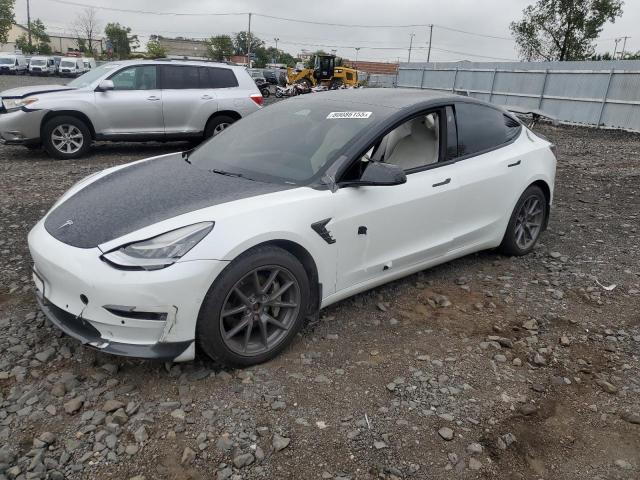  TESLA MODEL 3 2022 Biały