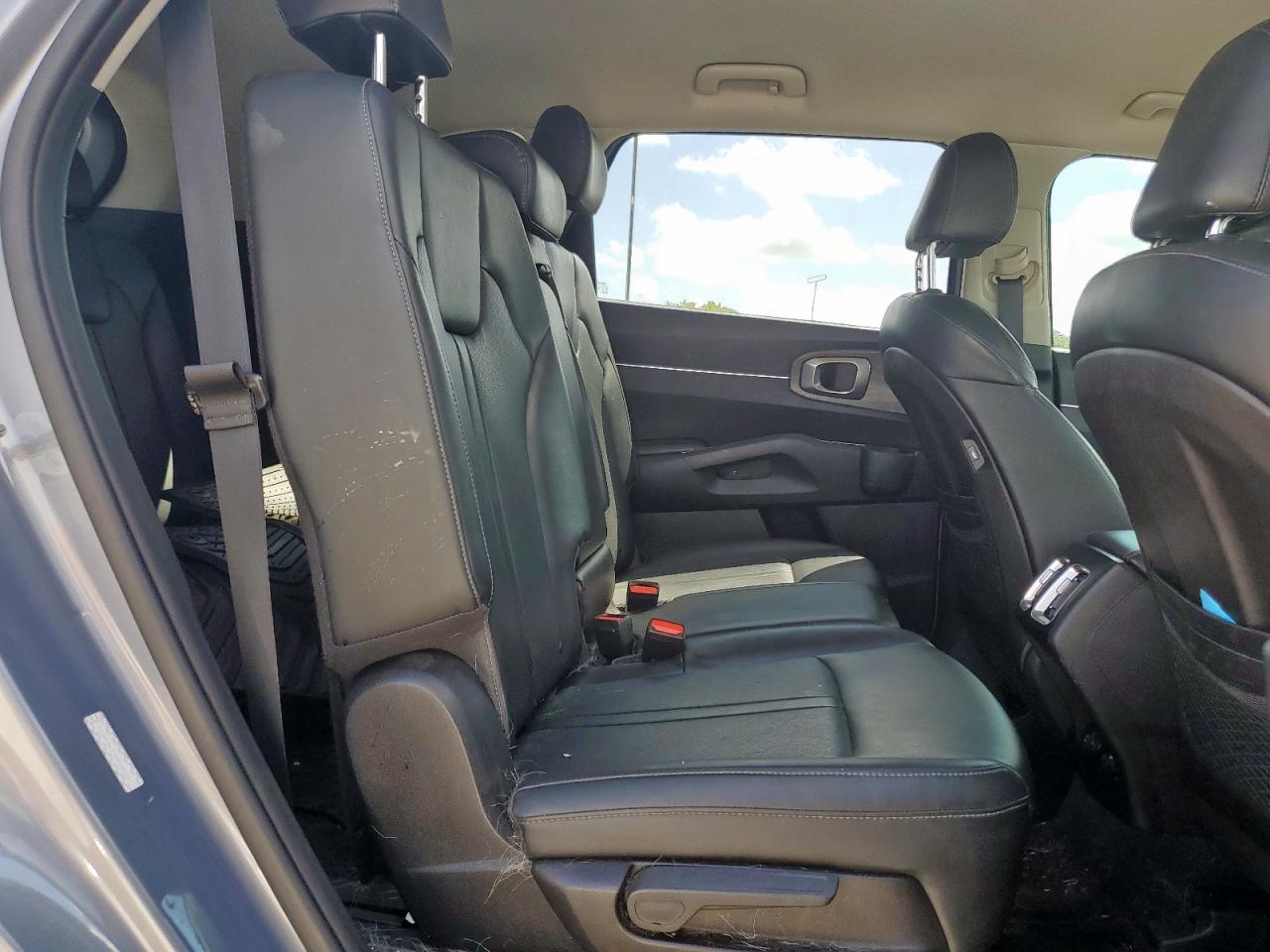 2022 Kia Sorento S VIN: 5XYRLDLC4NG085681 Lot: 82167765