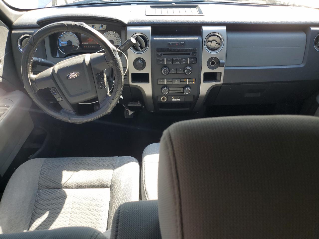 2011 Ford F150 Super Cab VIN: 1FTFX1EF1BFA96701 Lot: 84233005