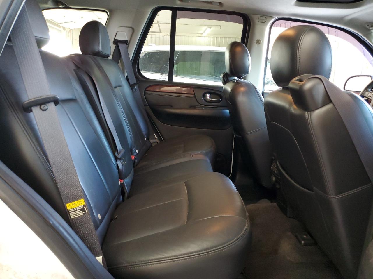 2005 GMC Envoy Denali VIN: 1GKET63MX52323938 Lot: 84262945