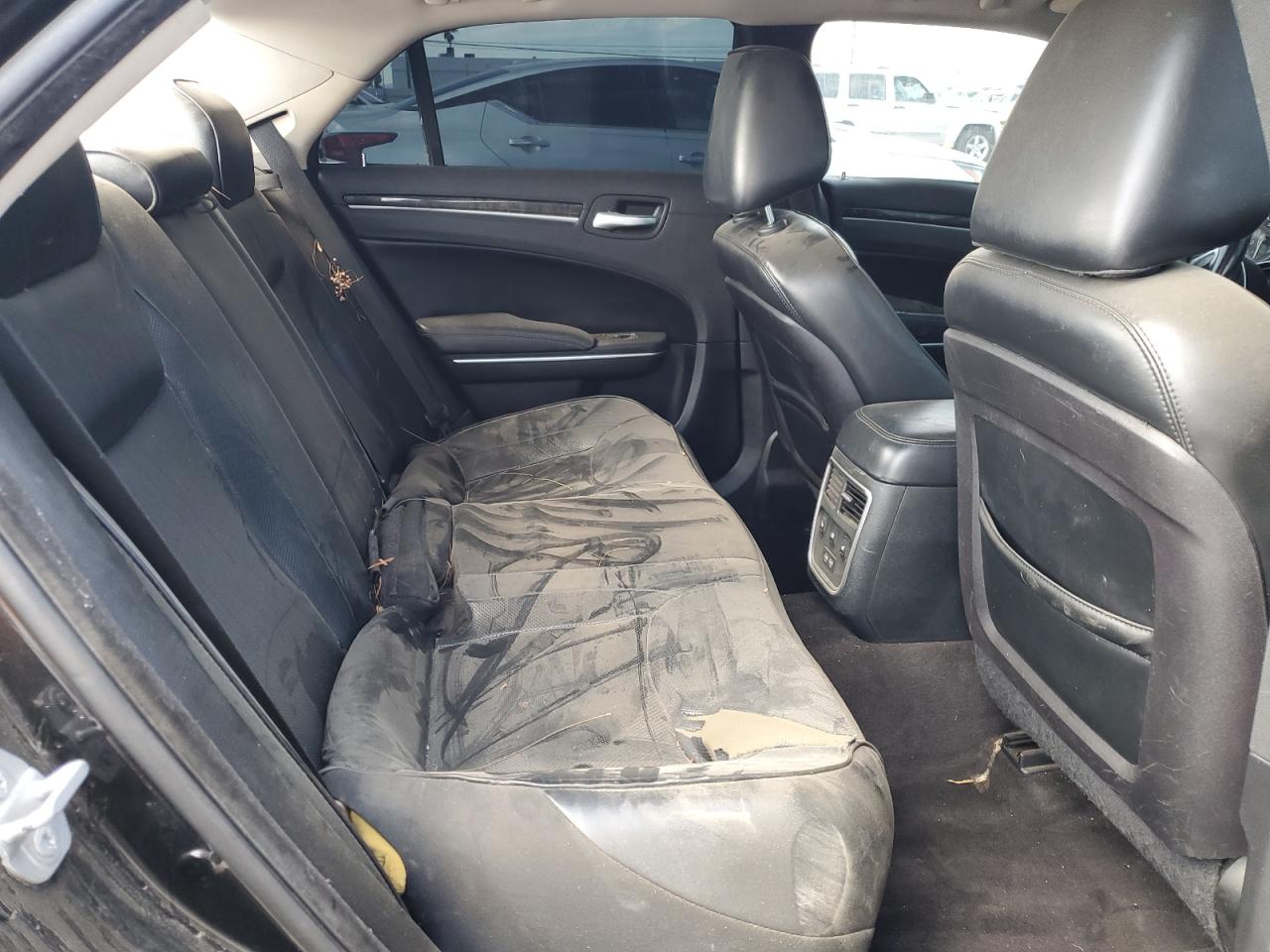 2016 Chrysler 300C VIN: 2C3CCAEGXGH298454 Lot: 83768405