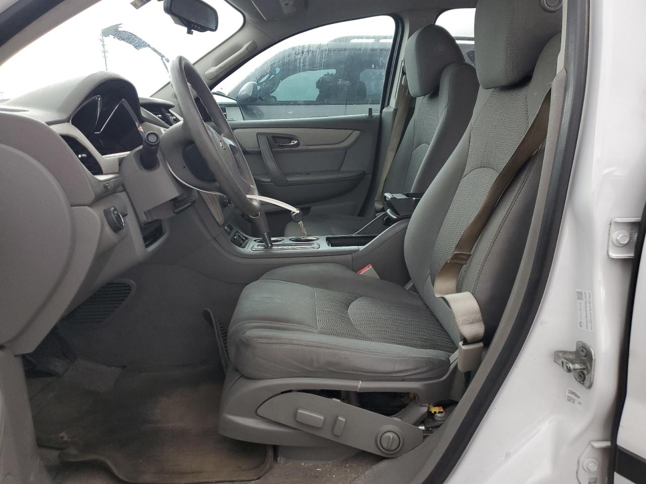 2017 Chevrolet Traverse Ls VIN: 1GNKRFKD2HJ340149 Lot: 80215835