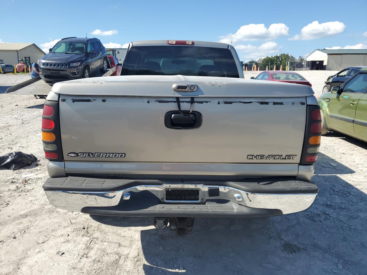 2000 Chevrolet Silverado K1500 VIN: 1GCEK19T1YE107916 Lot: 84368235