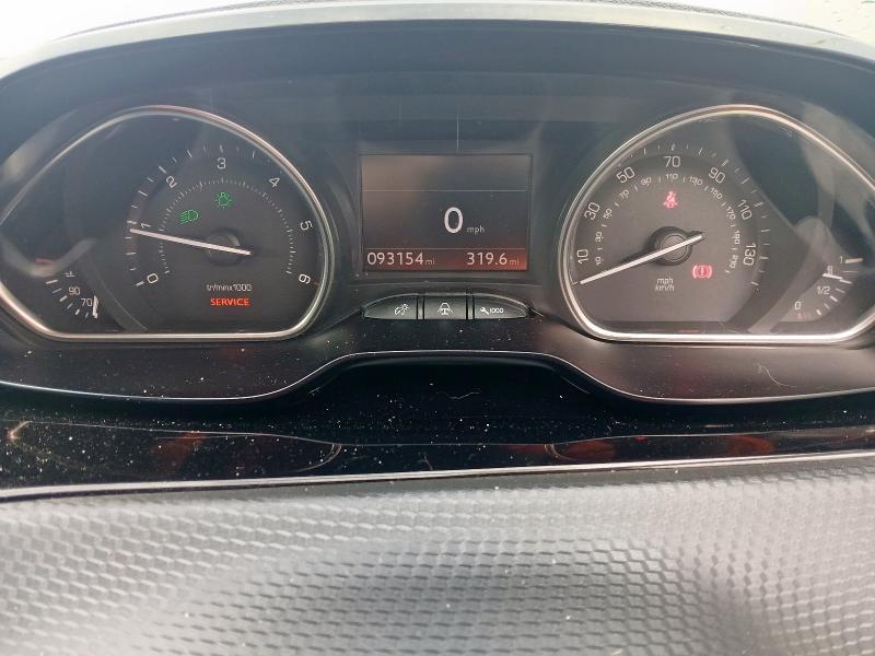 2015 PEUGEOT 2008 ALLURE E-HDI 