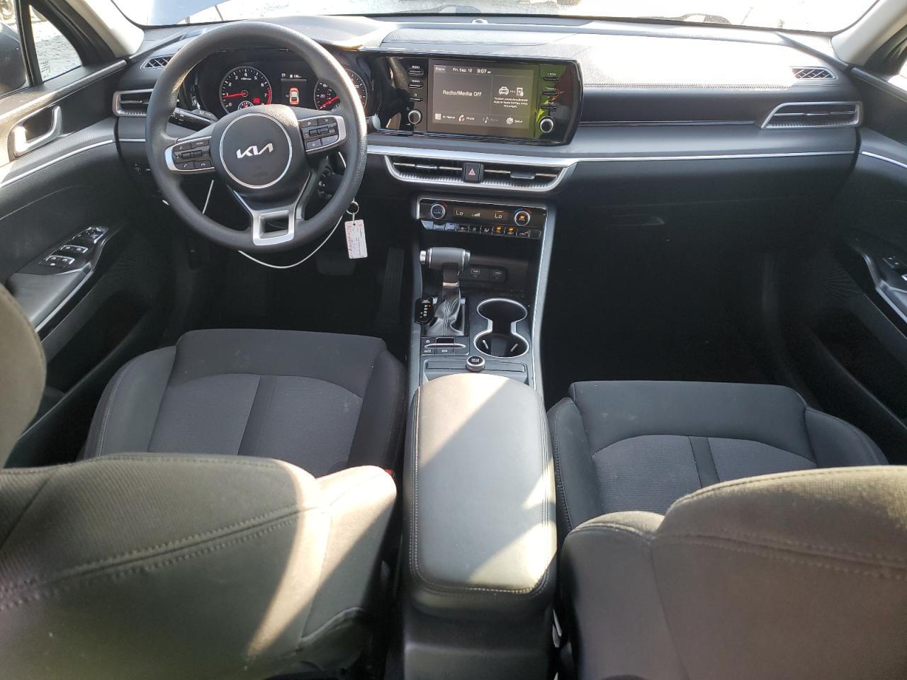 2022 Kia K5 Lx VIN: 5XXG24J27NG107181 Lot: 80266975