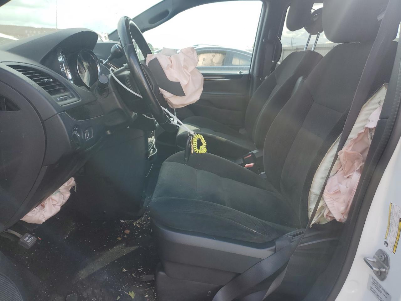 2017 Dodge Grand Caravan Se VIN: 2C4RDGBG7HR582145 Lot: 82140485