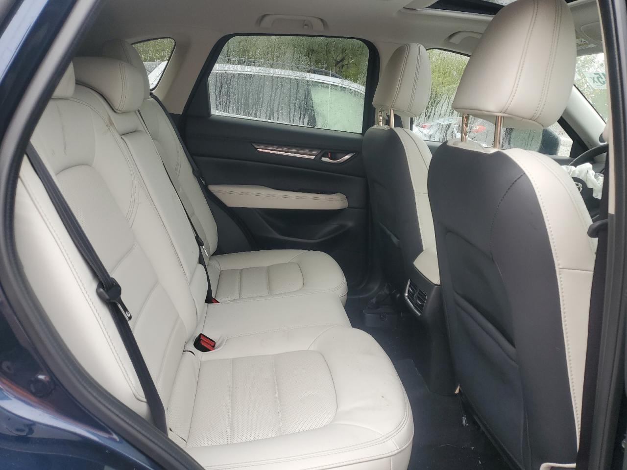 2022 Mazda Cx-5 Premium VIN: JM3KFBDM0N1595036 Lot: 83774145