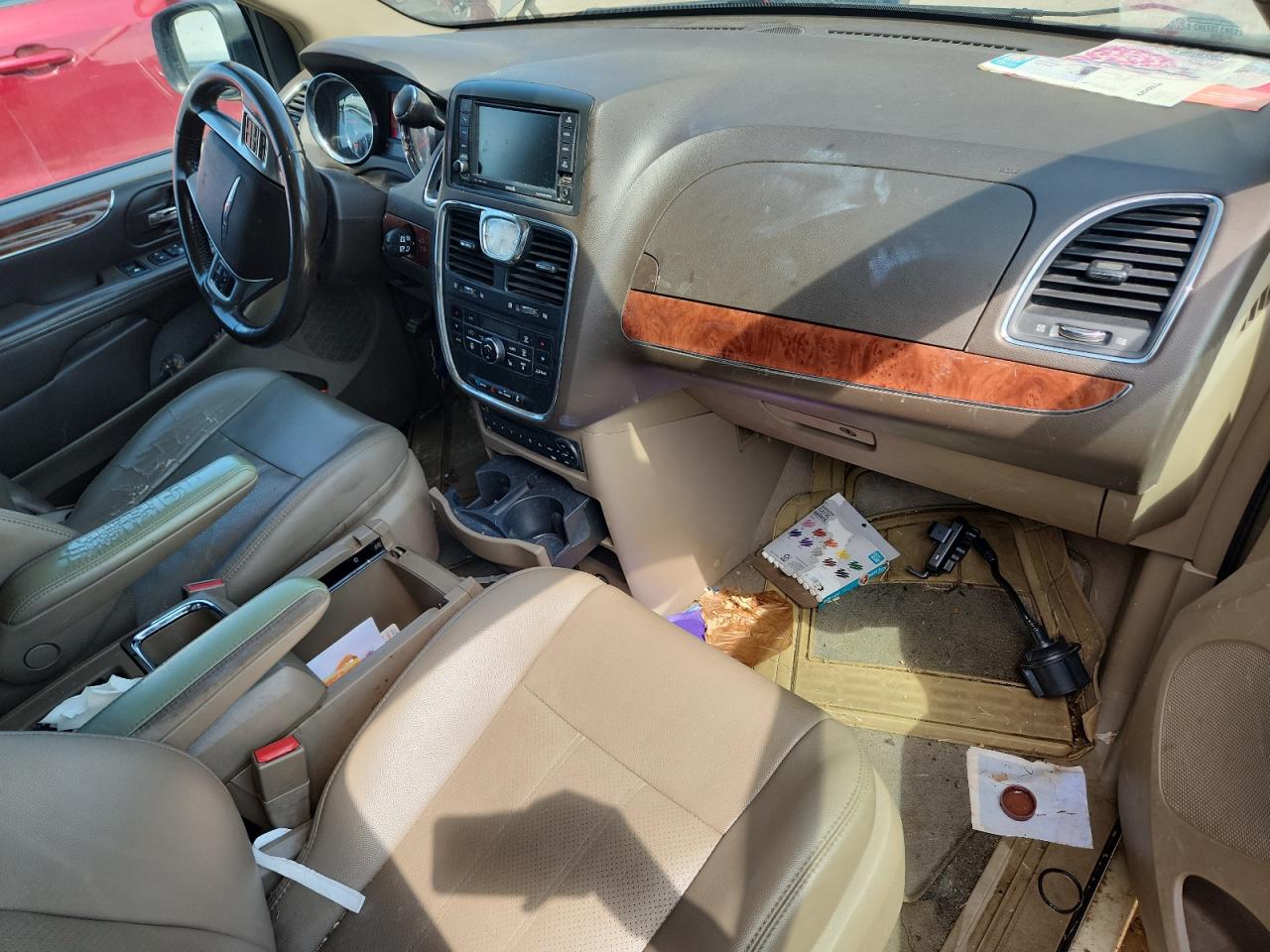 2011 Chrysler Town & Country Touring L VIN: 2A4RR8DGXBR746350 Lot: 80321965