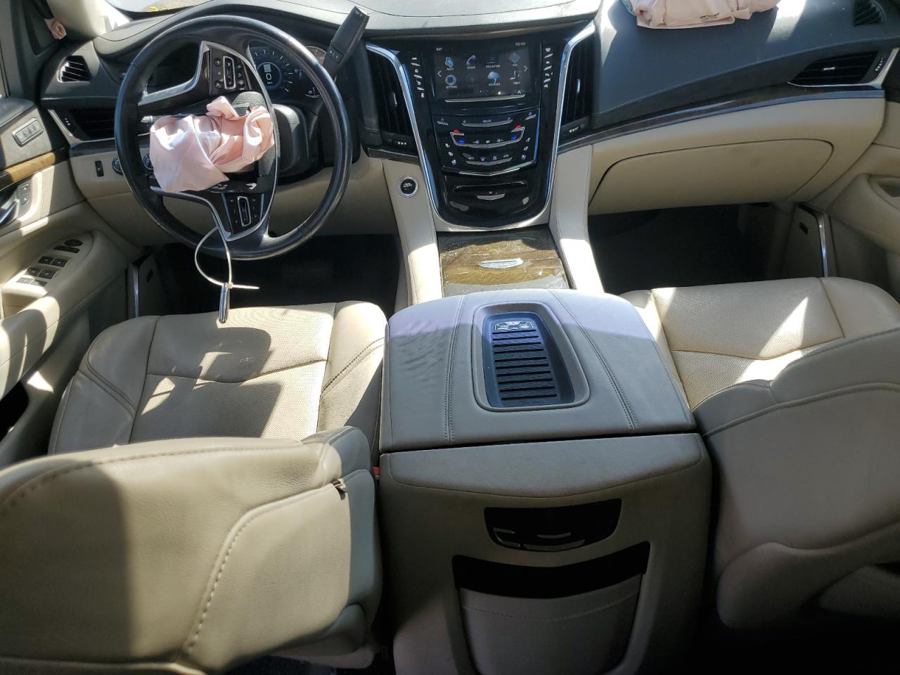 2018 Cadillac Escalade Luxury VIN: 1GYS4BKJ3JR112135 Lot: 70863045