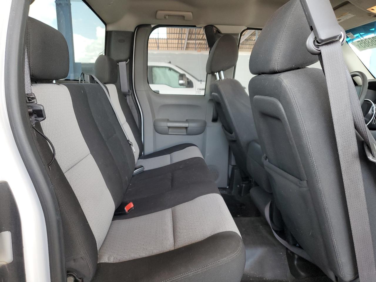 2008 GMC Sierra C1500 VIN: 1GTEC19X38Z202549 Lot: 71736885