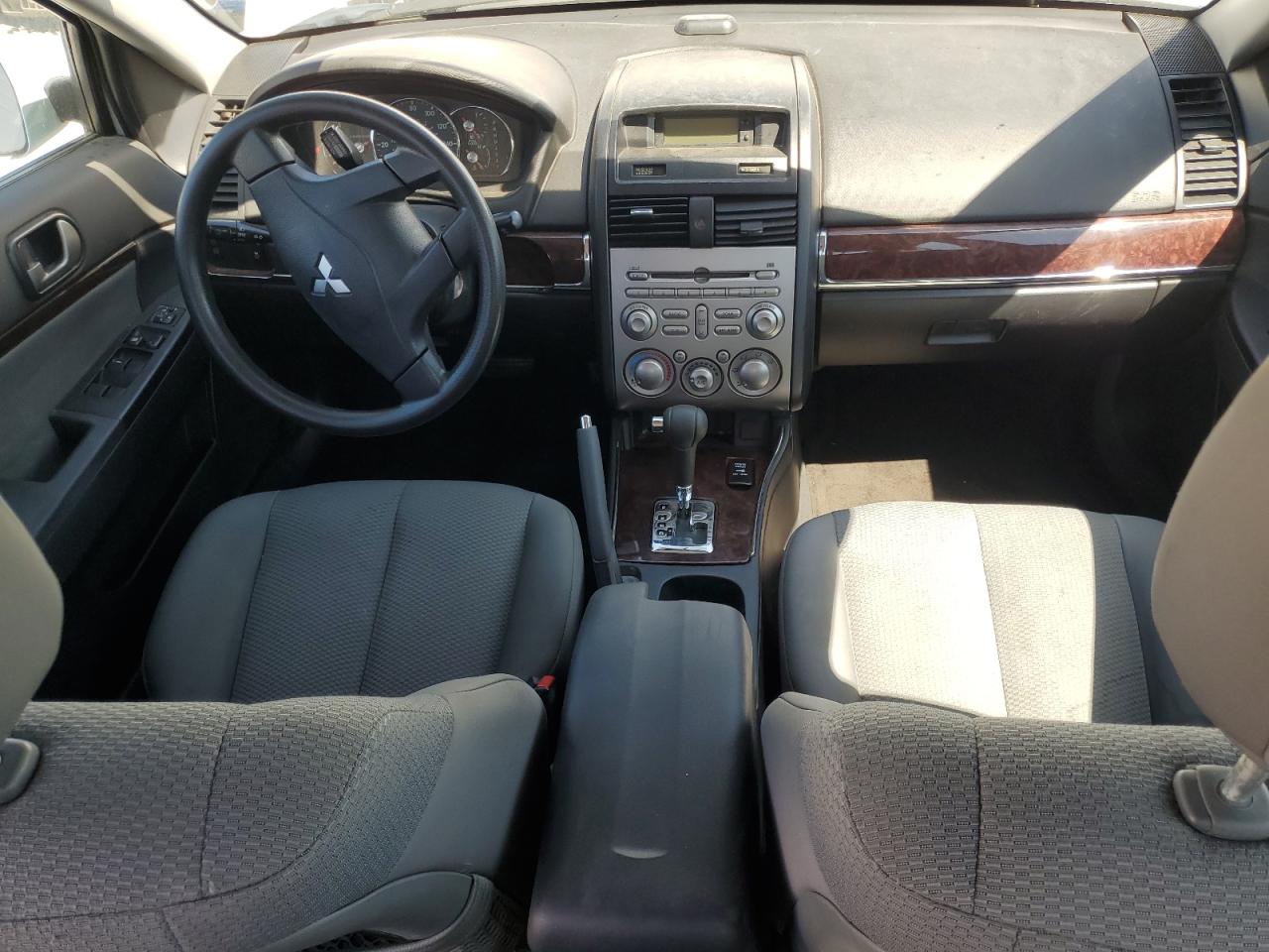 2010 Mitsubishi Galant Es VIN: 4A32B3FF5AE013005 Lot: 71027255